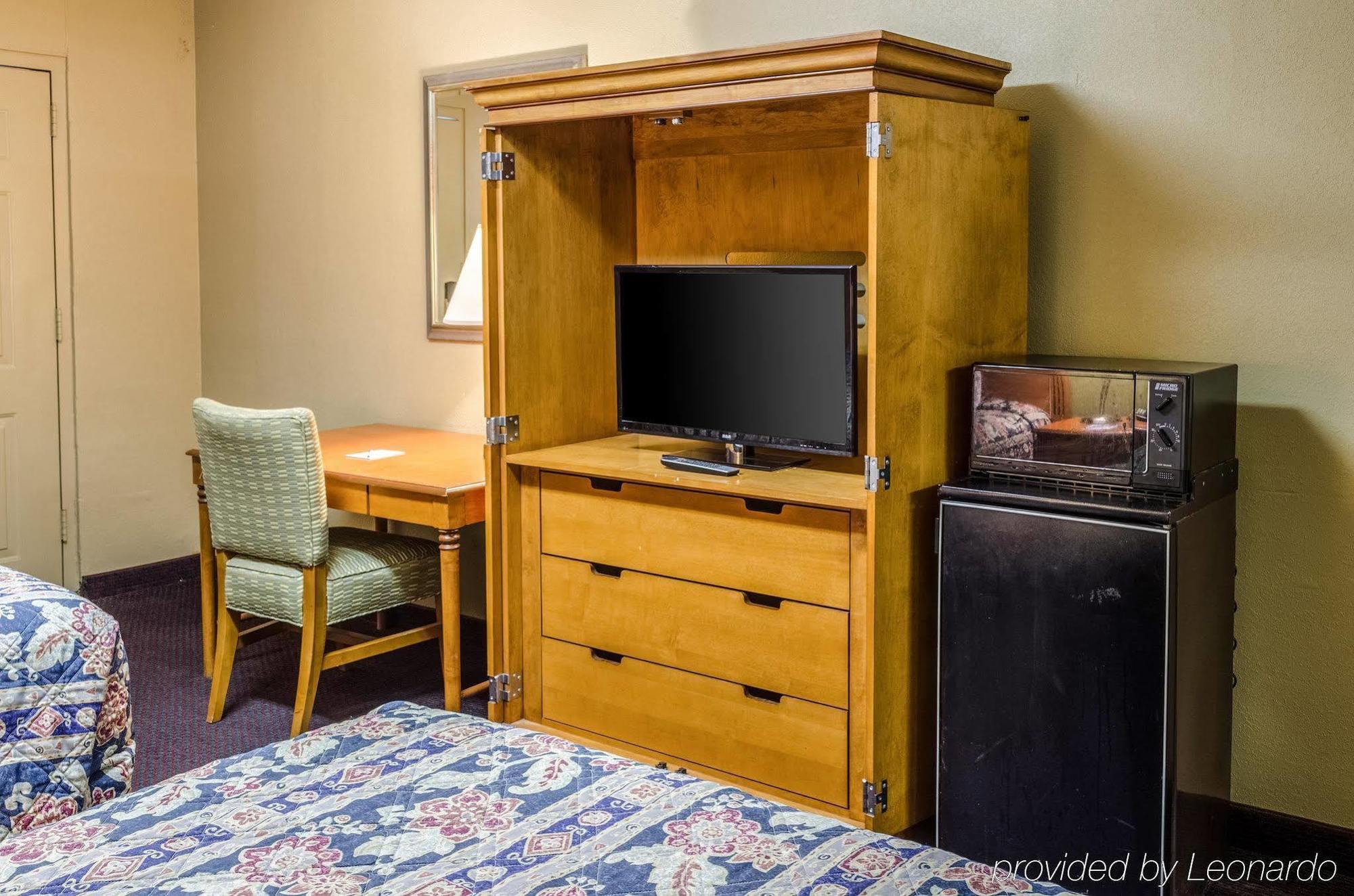 Rodeway Inn Indianola المظهر الخارجي الصورة