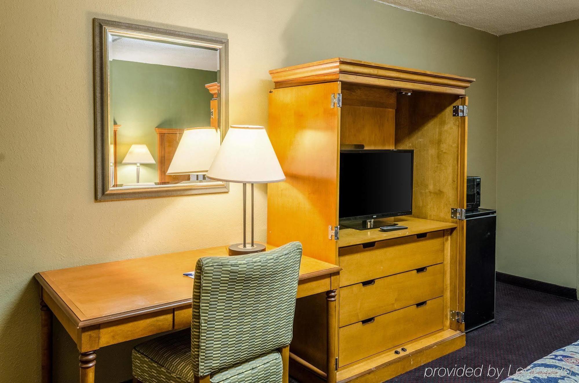 Rodeway Inn Indianola المظهر الخارجي الصورة