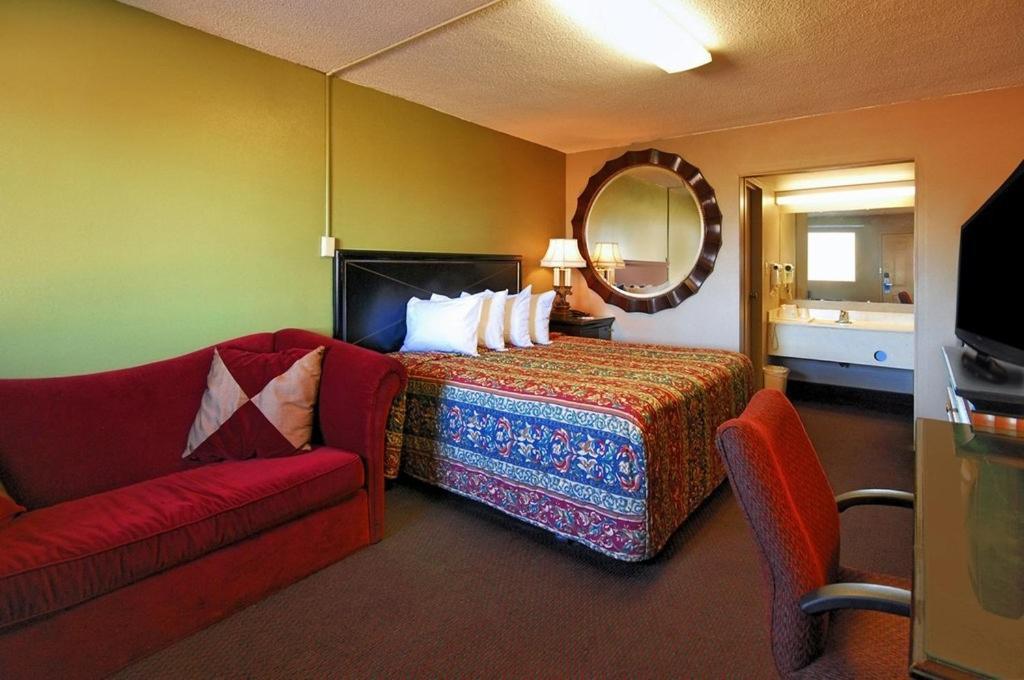 Rodeway Inn Indianola الغرفة الصورة